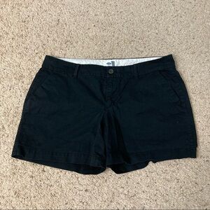 Old Navy 3” Everyday Regular Fit Black Chino Shorts - size 10